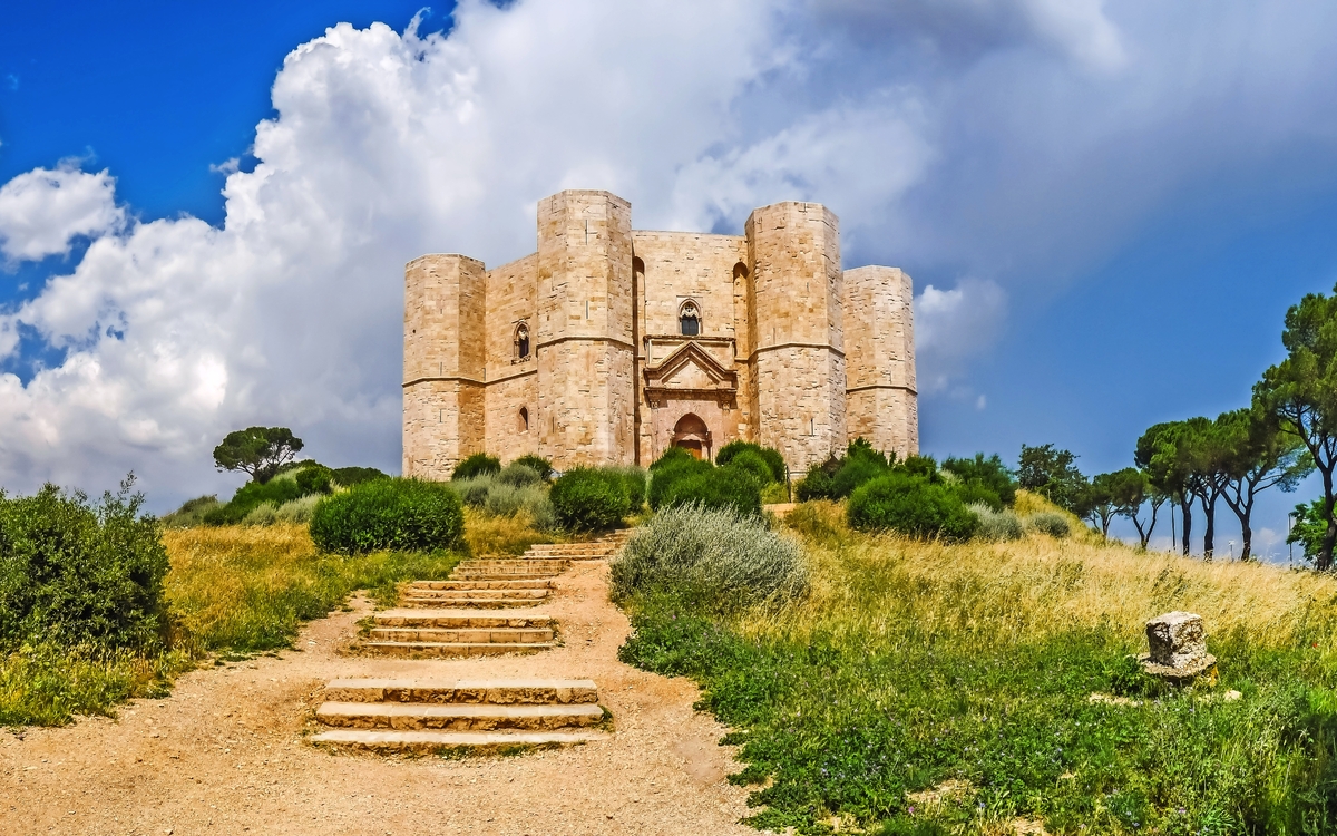 Castel del Monte, Apulien