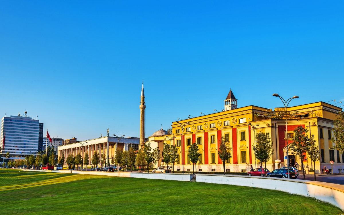 Kulturpalast, Tirana