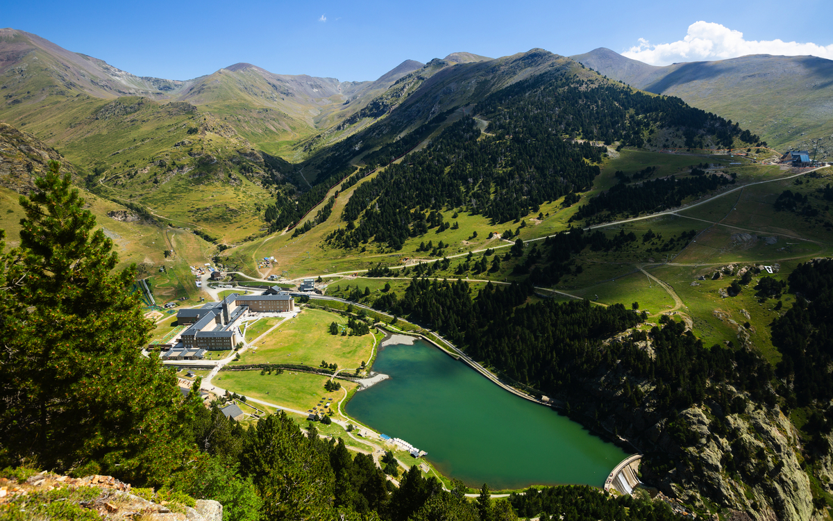 See im Vall de Núria in den katalanischen Pyrenäen, Spanien