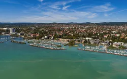 Ungarn - Küste und Hafen von Balatonfüred
