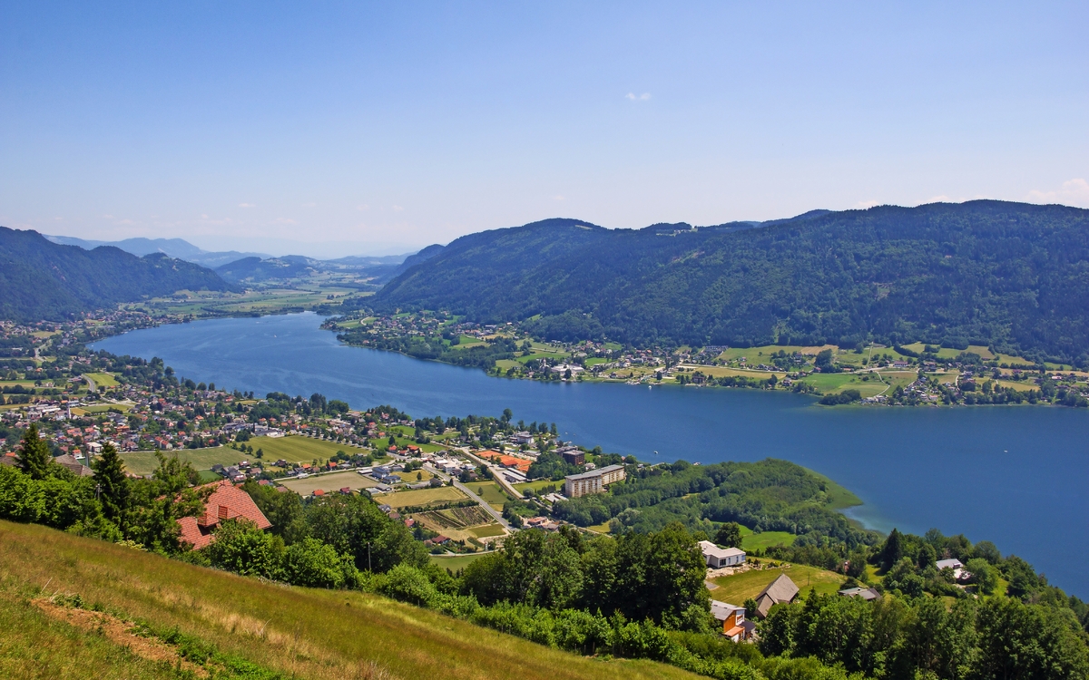 Blick auf den Ossiacher See