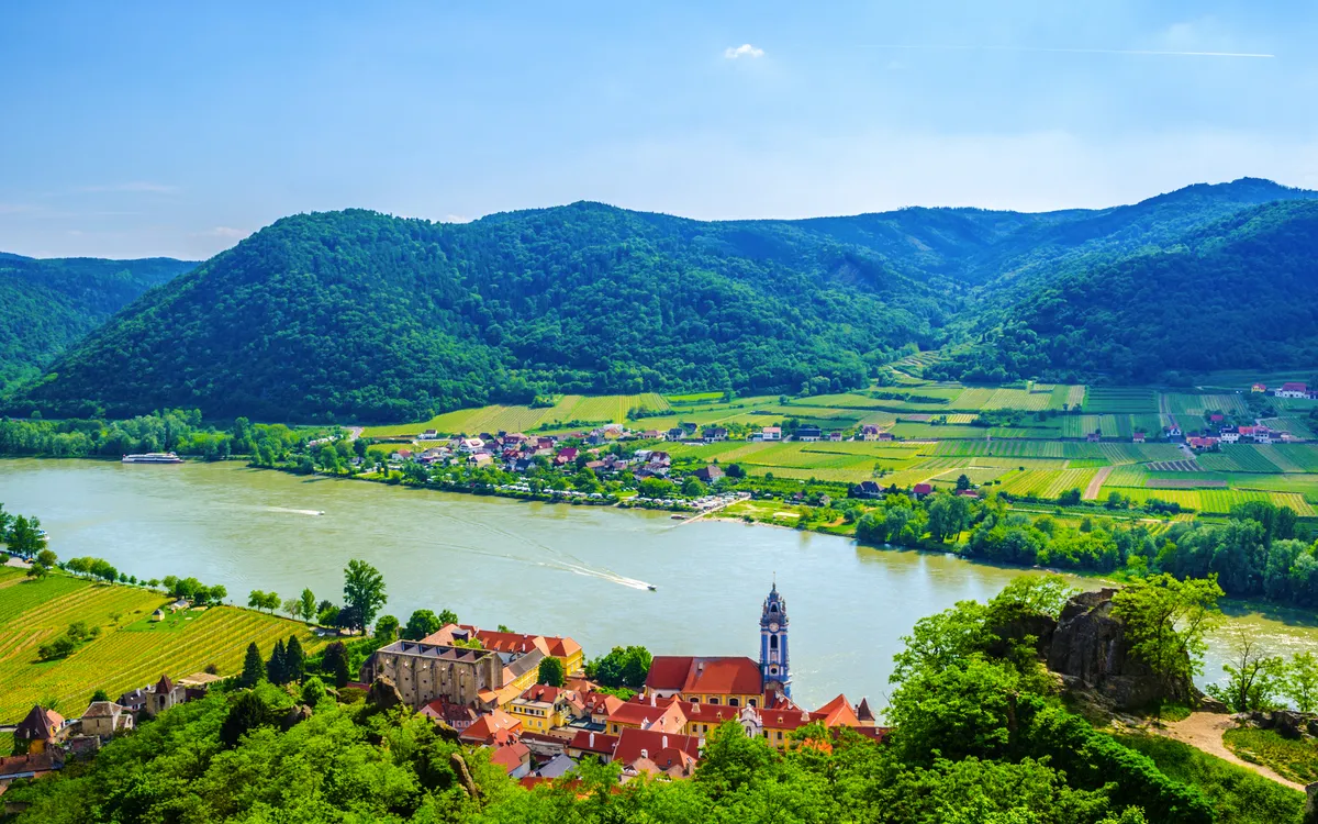 Luftbild von Dürnstein in der Wachau