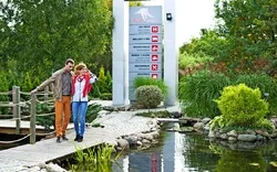 Kurhotel Ikar Plaza Gartenanlage