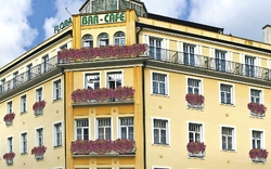 Kurhotel Flora Außenansicht