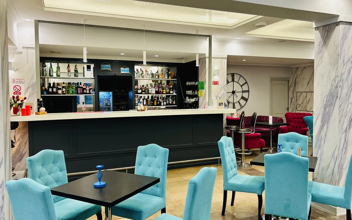 Café- & Lobby-Bereich