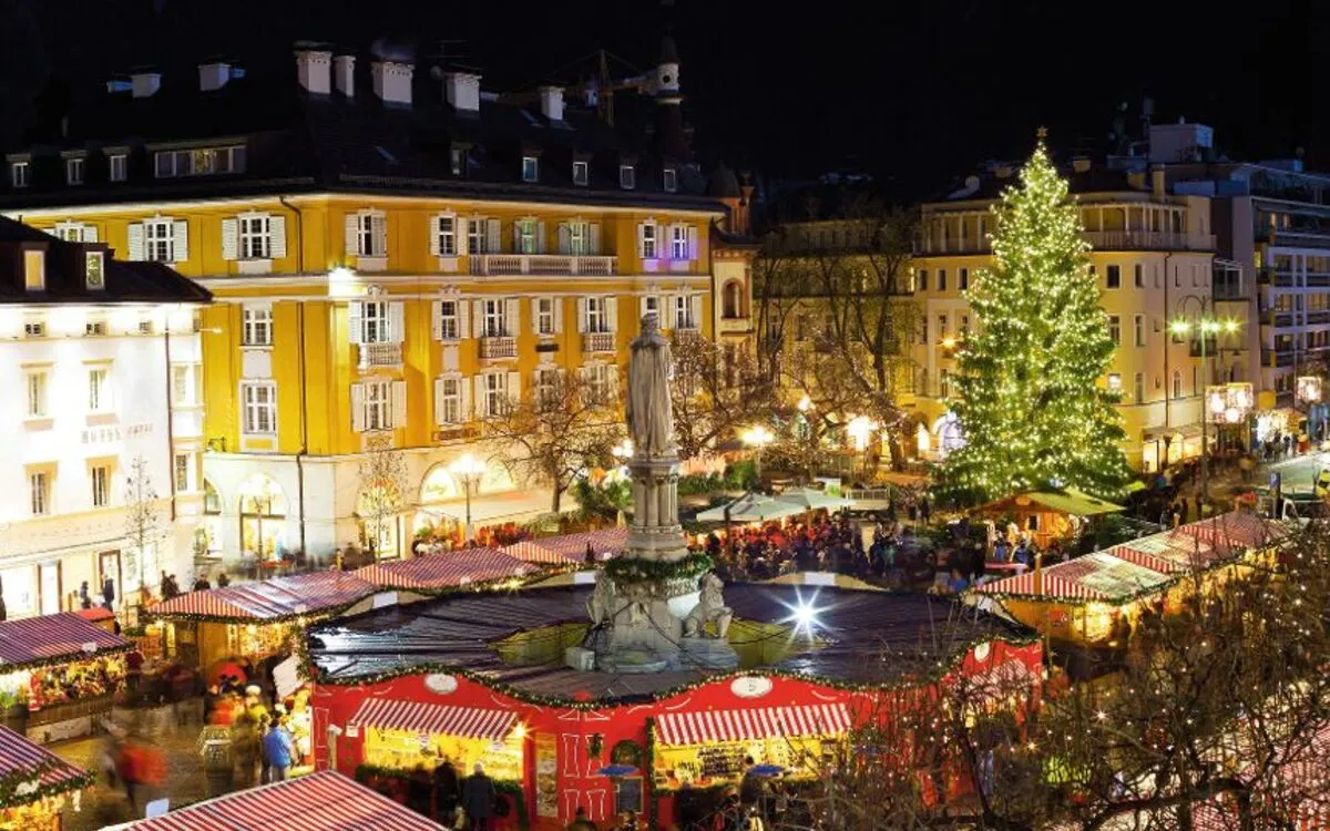 Weihnachtsmarkt in Bozen / Bolzano