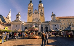 Weihnachtsmarkt in Brixen