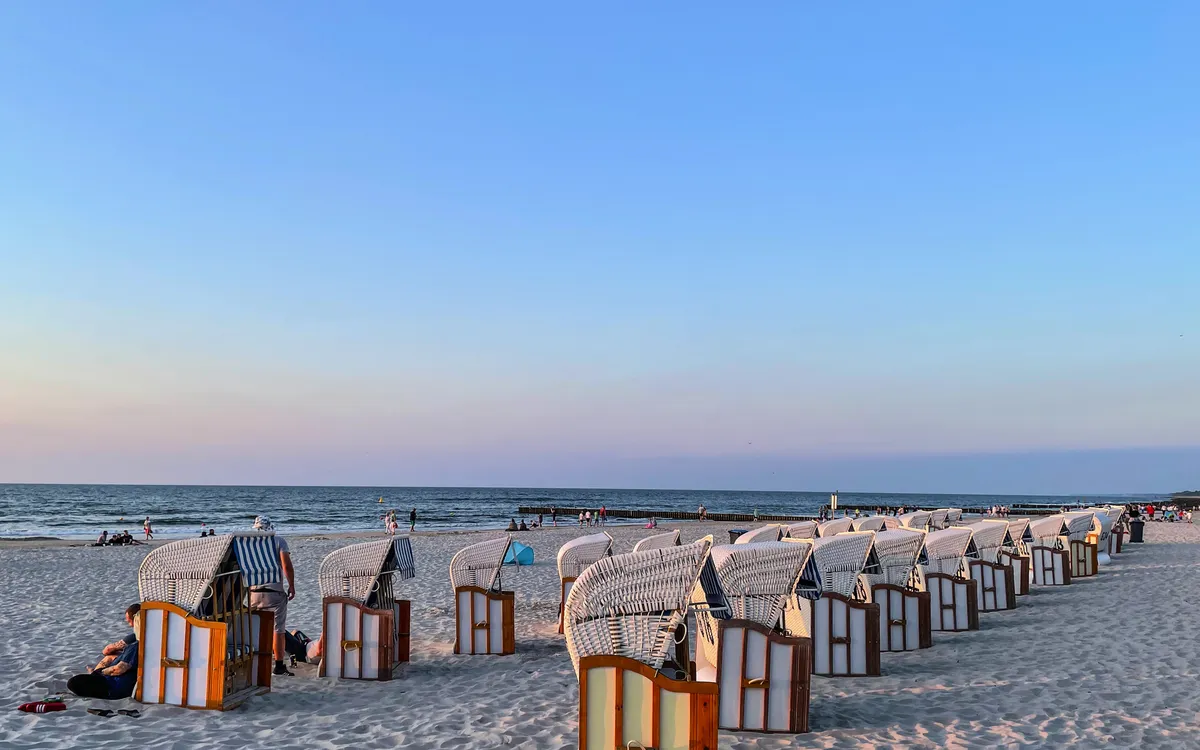 Strandkörbe an der Ostseeküste von Kolberg