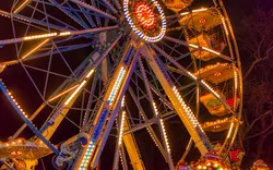 Prater-Riesenrad zur Weihnachtszeit in Wien