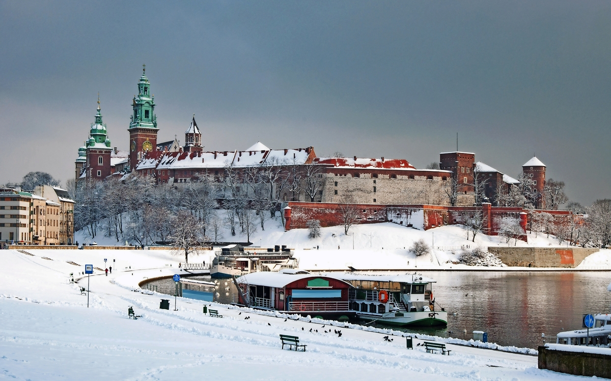 winterliche Burg Wawel in Krakau