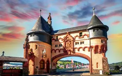 Brückentor in Traben Trarbach, Deutschland 