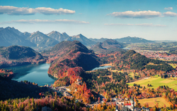 herbstlicher Alpsee