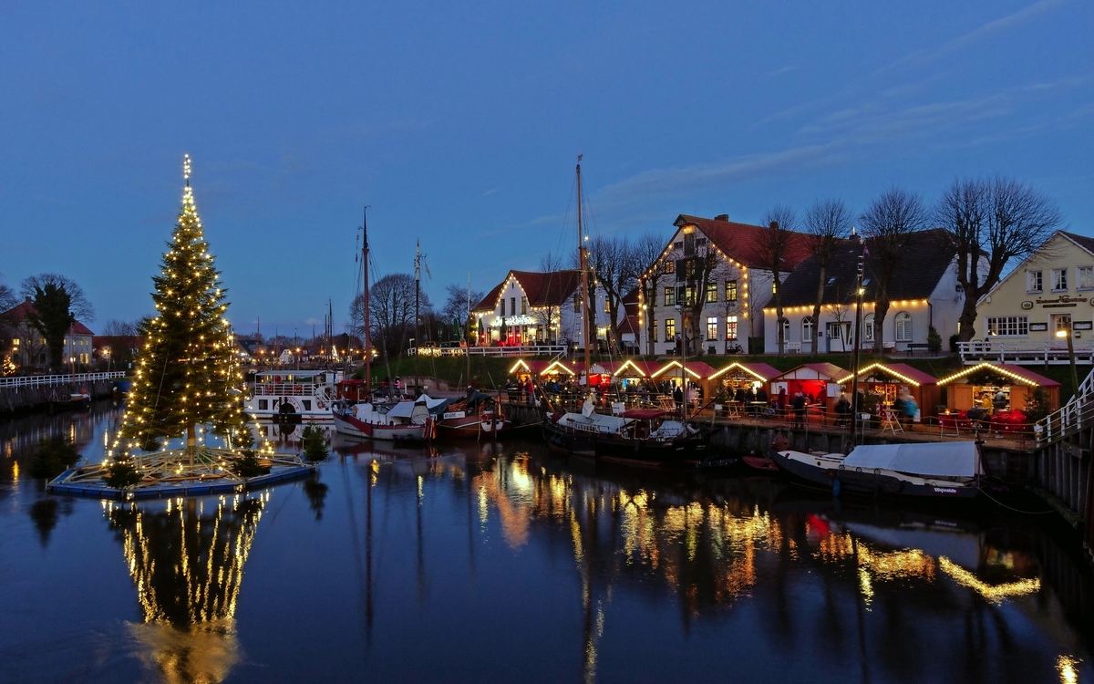 Weihnachtsmarkt in Carolinensiel an der Nordsee, Deutschland
