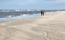 Nordseestrand im Winter auf Spiekeroog