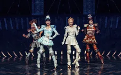 STARLIGHT EXPRESS