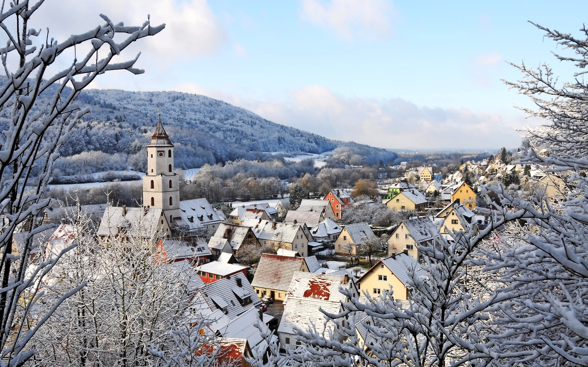 Schnee im Pommelsbrunn