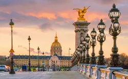 Pont Alexandre III über die Seine in Paris