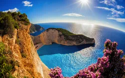 Strand von Navagio auf der griechischen Insel Zakynthos