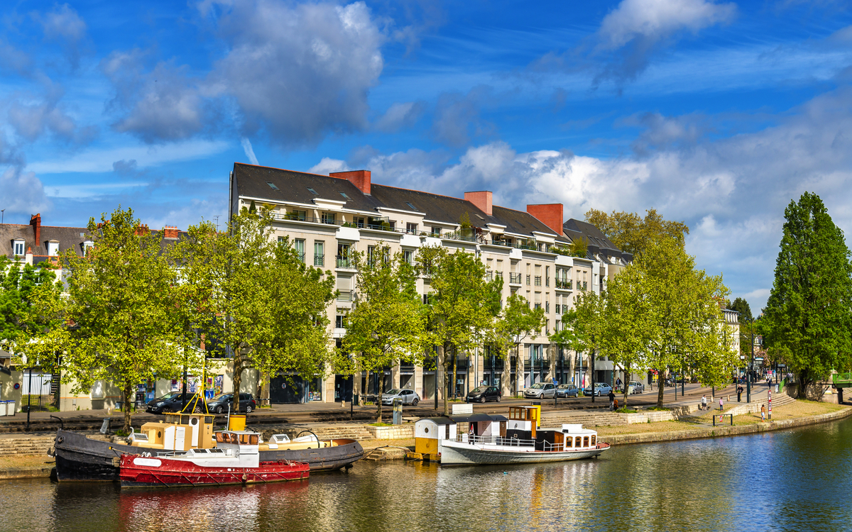 der Fluss Erdre fließt durch Nantes
