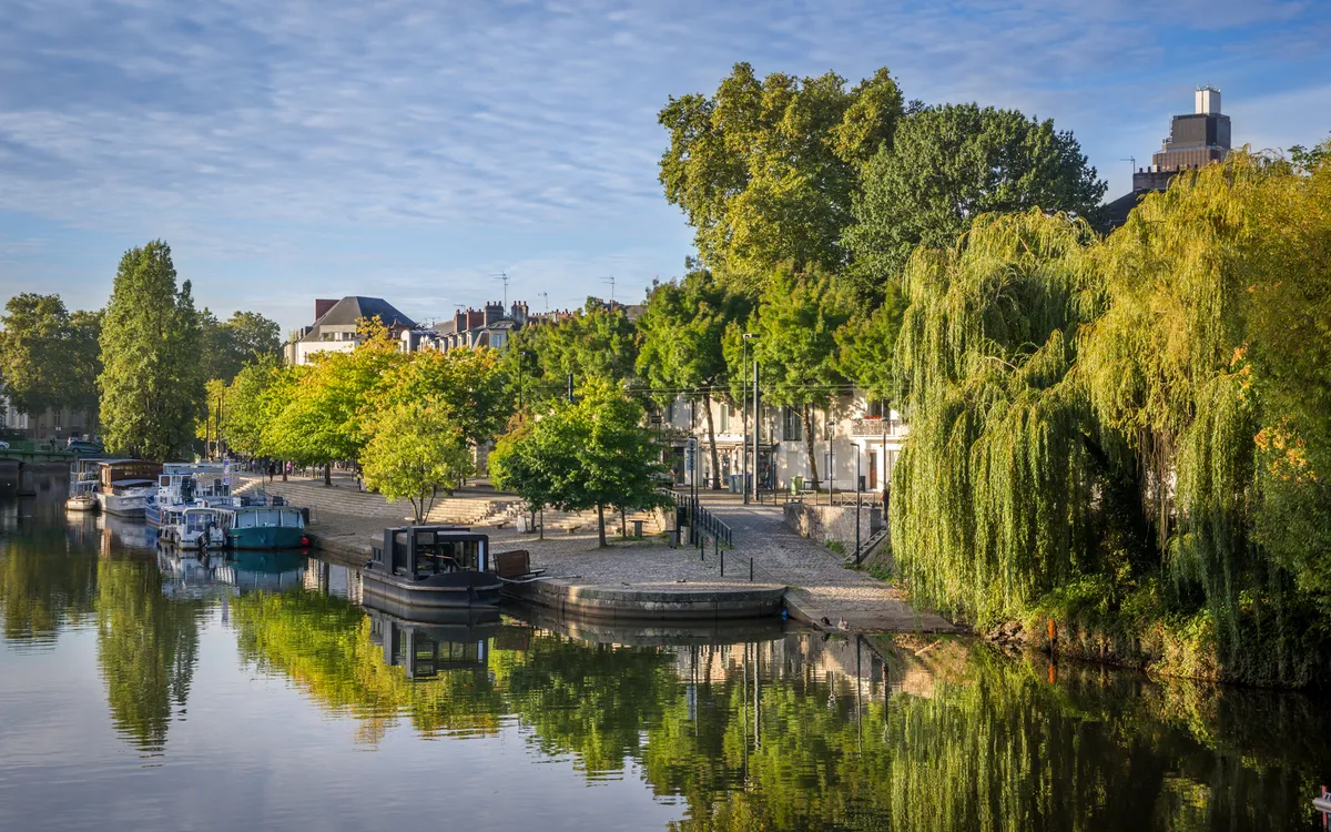 der Fluss Erdre fließt durch Nantes