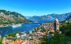 Kotor in der Bucht von Kotor, Montenegro