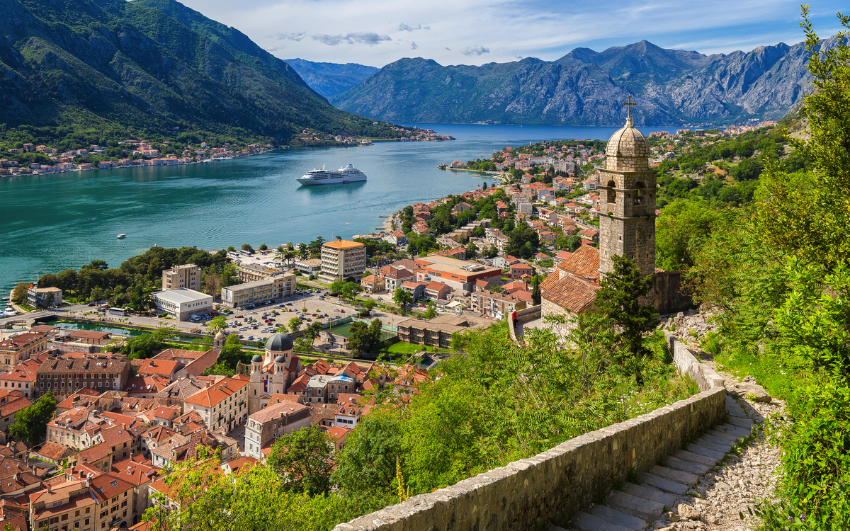Kotor in der Bucht von Kotor, Montenegro
