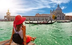 Blick auf Basilica Santa Maria della Salute in Venedig, Italien