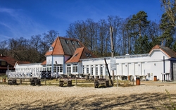 altes Badehaus von Bad Saarow im Winter