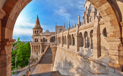 Blick auf die alte Fischerbastei in Budapest