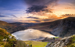 Loch Tay in den schottischen Highlands
