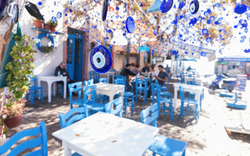 Straßenszene auf der Insel Cunda nahe Ayvalik