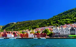 bunte Häuser im historischen Viertel Bryggen in Bergen