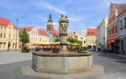Altmarkt mit Marktbrunnen in Cottbus