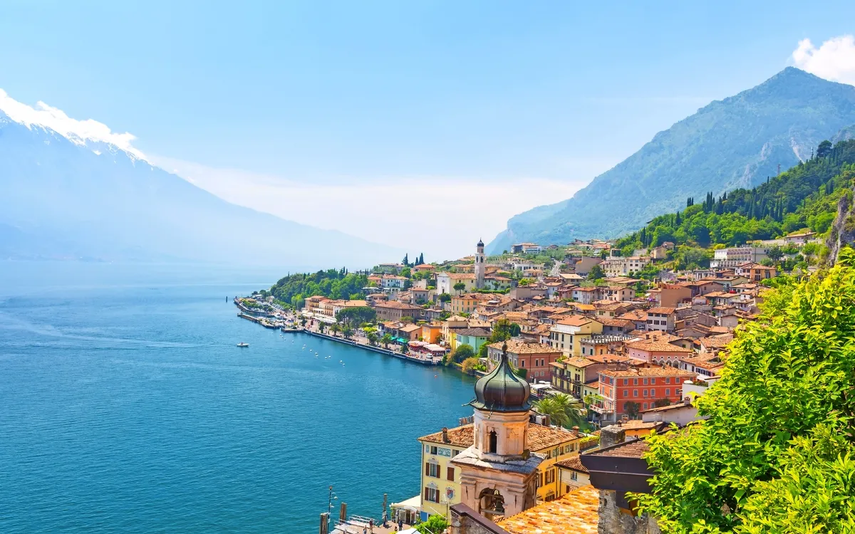 Limone sul Garda in der Lombardei am Gardasee, Italien