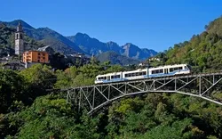 Centovalli Bahn unterwegs