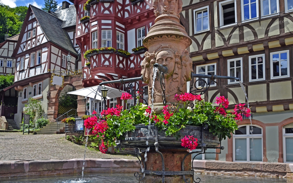 Brunnen am Marktplatz in Miltenberg