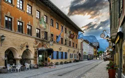 historische Gebäude in der Altstadt von Garmisch-Partenkirchen