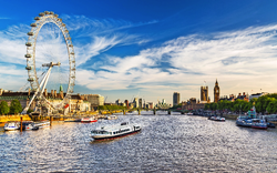 Westminster Parliament und die Themse in London, Vereinigtes Königreich