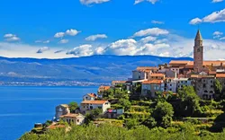 Vrbnik auf der Insel Krk in der Kvarner Bucht, Kroatien