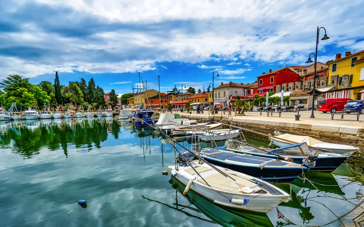 Hafen in Novigrad