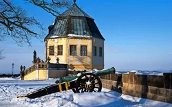 Schlowinterliche Festung Königstein im Elbsandsteingebirge, Deutschland