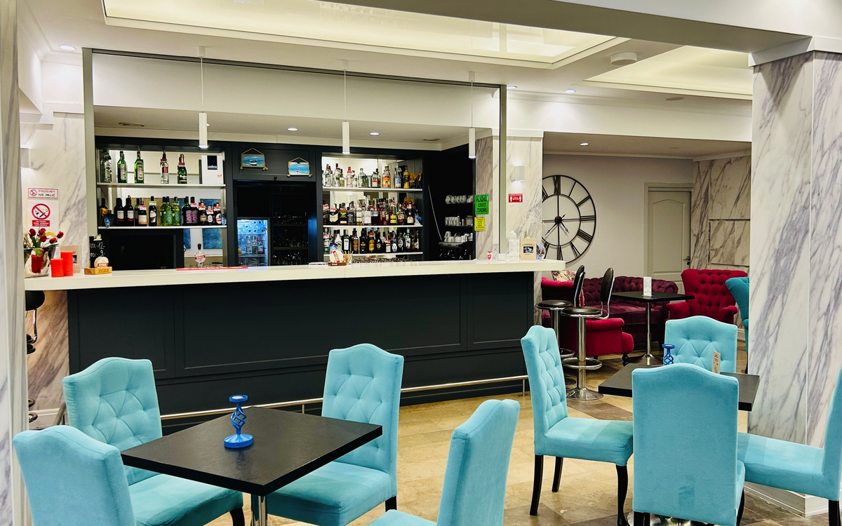 Café- & Lobby-Bereich